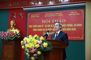 Giới chuyên gia: Miền núi Bắc Bộ giàu tài nguyên sao vẫn mãi nghèo?