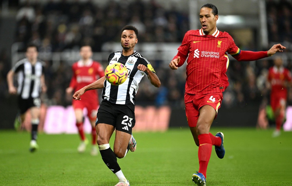 Liverpool tuột chiến thắng ở phút cuối trước Newcaslte - 1 Liverpool tuột chiến thắng ở phút cuối trước Newcaslte - 1