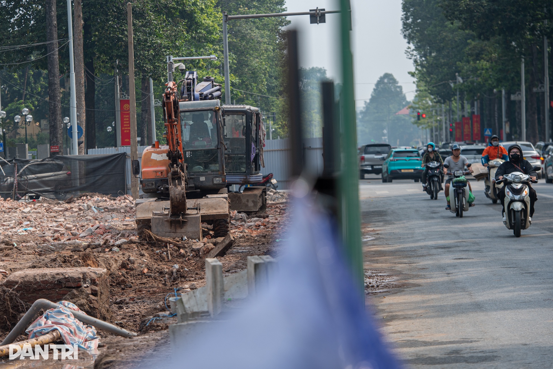 Sửa chữa, mở rộng trục đường Hùng Vương, sẵn sàng cho đại lễ 2/9 - 2