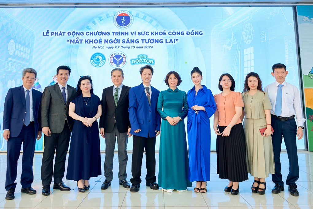 Kun Doctor đồng hành cùng chương trình vì sức khỏe cộng đồng Mắt khỏe ngời sáng tương lai - 1 Kun Doctor đồng hành cùng chương trình vì sức khỏe cộng đồng Mắt khỏe ngời sáng tương lai - 1