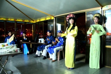 Ban hành 6 điều cấm trong biểu diễn ca Huế