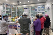 Vụ dân đổ xô mua kit test nhanh: Thanh tra cơ sở kinh doanh thiết bị y tế