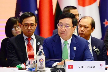 Phó Thủ tướng: Sự cố nghiêm trọng đang diễn ra ở Biển Đông!