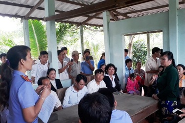 Xin lỗi người bị oan nhưng "không thể công bố" người gây oan sai