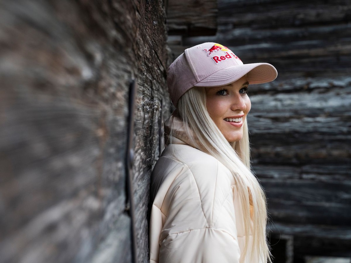 Katie Ormerod: Mỹ nhân tóc vàng quyến rũ của đoàn thể thao nước Anh - 2 Katie Ormerod: Mỹ nhân tóc vàng quyến rũ của đoàn thể thao nước Anh - 2