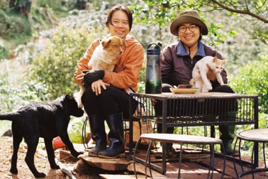 Bán chung cư, đôi bạn "bỏ phố về vườn" ở Đà Lạt, tự dựng nhà sống chữa lành