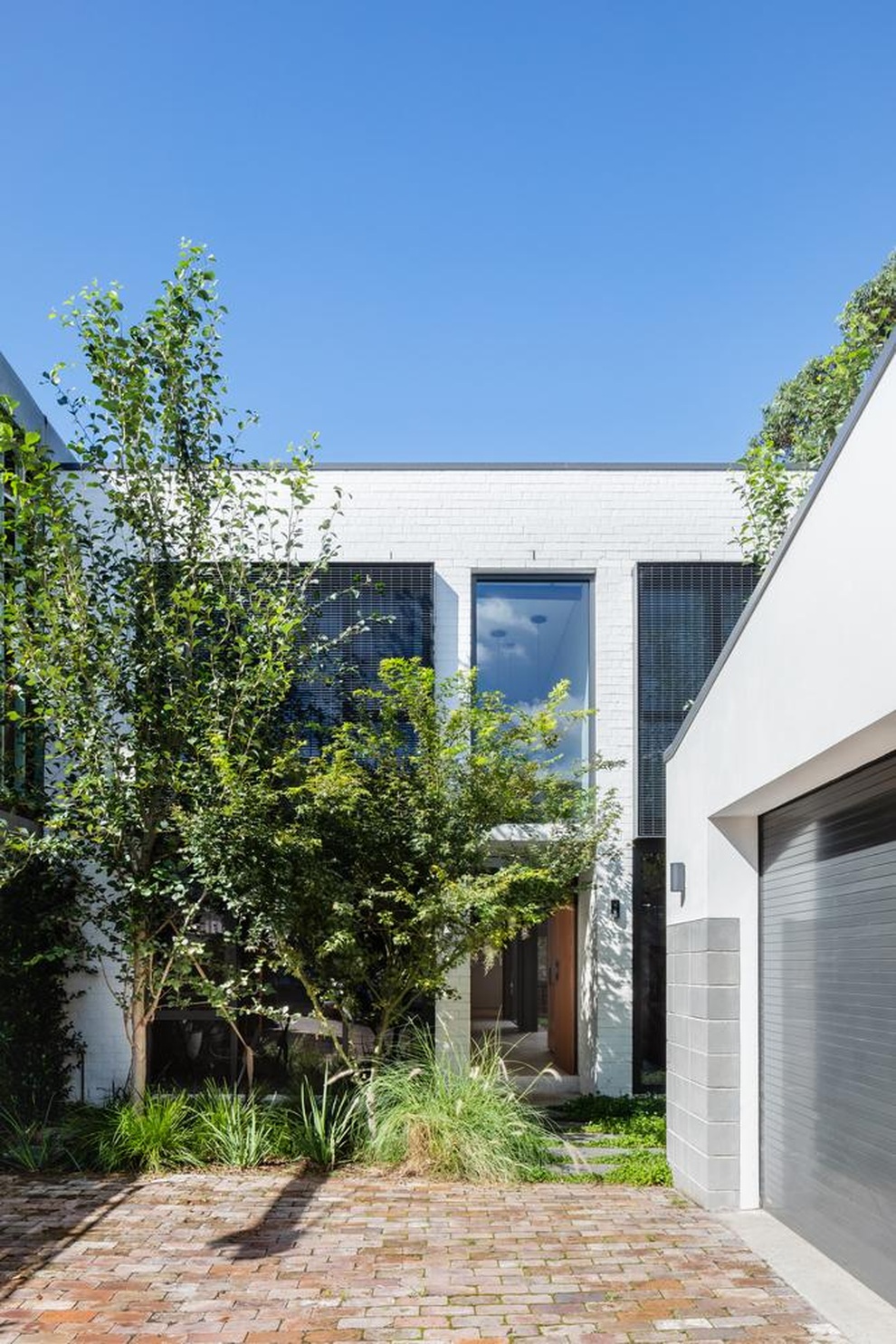 Cặp vợ chồng mua nhà kho cũ, cải tạo thành không gian sống vạn người mê - 10