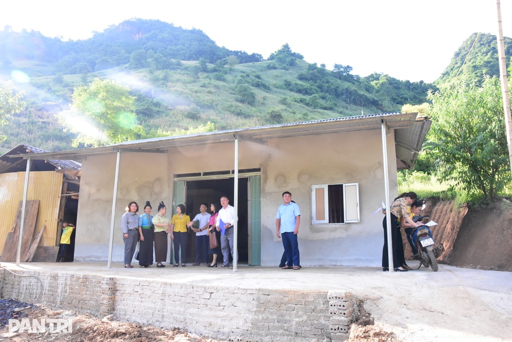 Bạn đọc Dân trí hồi sinh cuộc đời góa phụ nghèo nơi rẻo cao Điện Biên - 3