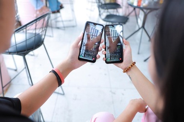 5 điều chàng tinh tế làm khi tặng smartphone cho “người ấy” lễ tình nhân