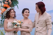 Nhan sắc tuổi 15 của con gái Việt Hương gây chú ý ở tiệc kỷ niệm của bố mẹ