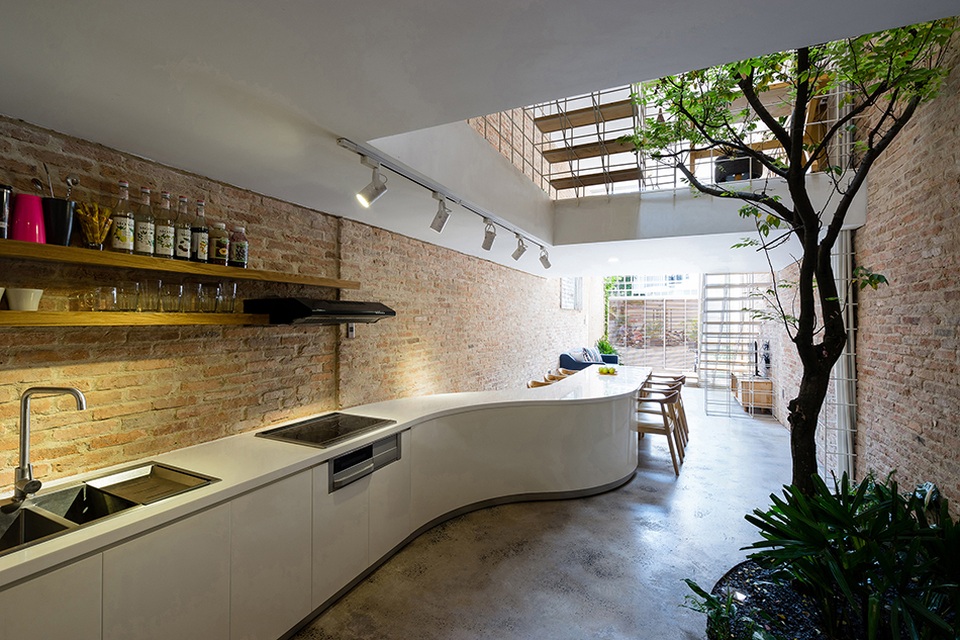 Nhà được “dệt” từ những “sợi” thép độc đáo, hút mắt người nhìn ở Sài Gòn - 8