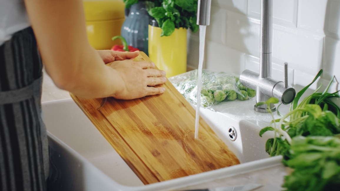Bạn đã biết vệ sinh thớt gỗ đúng cách? - 1 Bạn đã biết vệ sinh thớt gỗ đúng cách? - 1