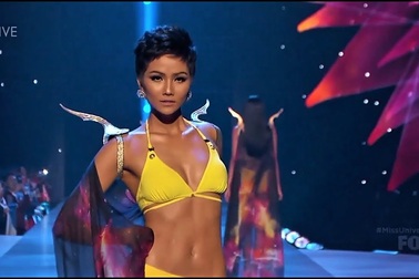 H'Hen Niê tỏa sáng tại cuộc thi hoa hậu hoàn vũ 2018