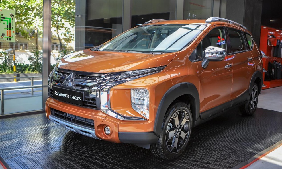 Chi tiết Xpander Cross 2022: Nâng cấp để tăng sức ép lên Suzuki XL7 - 14 Chi tiết Xpander Cross 2022: Nâng cấp để tăng sức ép lên Suzuki XL7 - 14