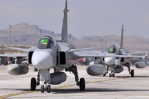 Vì sao Ukraine muốn có tiêm kích của Thụy Điển dù sắp được cấp F-16?