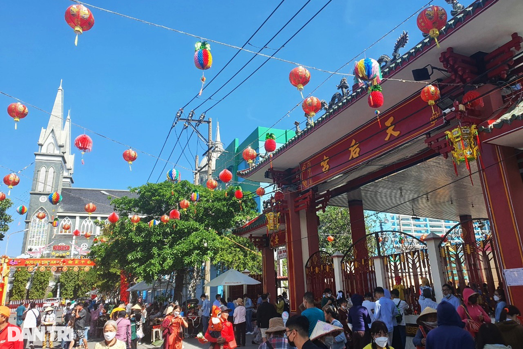 Lễ hội độc lạ Bình Dương: Thứ gì cũng miễn phí - 1 Lễ hội độc lạ Bình Dương: Thứ gì cũng miễn phí - 1
