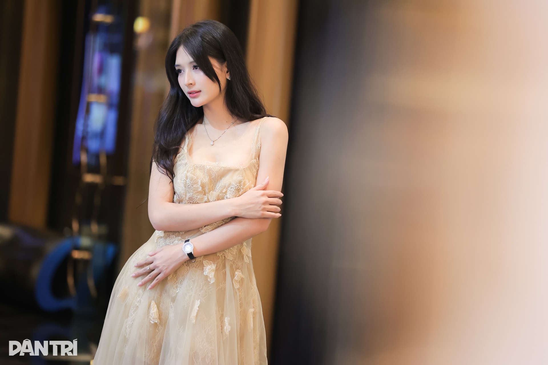 Diễn viên phim giờ vàng Yến My tự tin càng tối giản càng sang - 3