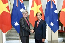 Bộ trưởng Ngoại giao Việt Nam và Australia trao đổi về vấn đề Biển Đông