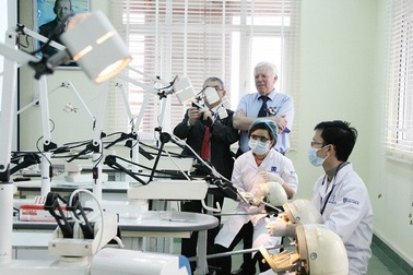 Năm 2012, ĐHQGHN tuyển sinh ngành Bác sĩ đa khoa và Dược học