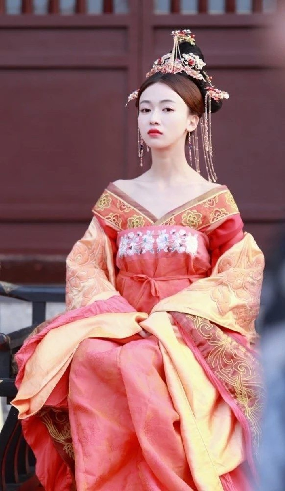 Angelababy và nhiều mỹ nhân Trung Quốc diễn xuất nhạt nhòa trên màn ảnh - 4 Angelababy và nhiều mỹ nhân Trung Quốc diễn xuất nhạt nhòa trên màn ảnh - 4