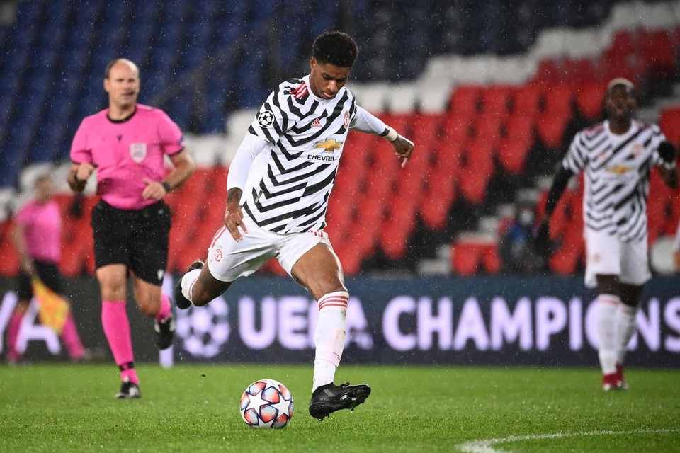 Những khoảnh khắc Man Utd lại gieo sầu cho PSG - 18 Những khoảnh khắc Man Utd lại gieo sầu cho PSG - 18