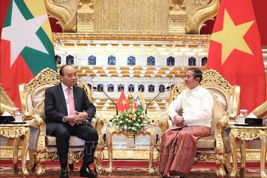 Thủ tướng Chính phủ Nguyễn Xuân Phúc hội kiến Tổng thống Myanmar