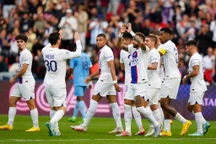 Messi, Neymar và Mbappe thay nhau lập công giúp PSG dẫn đầu Ligue 1