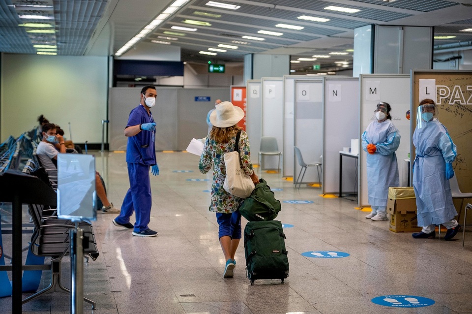 Sân bay đầu tiên trên thế giới đạt chuẩn 5 sao phòng Covid-19 - 1 Sân bay đầu tiên trên thế giới đạt chuẩn 5 sao phòng Covid-19 - 1