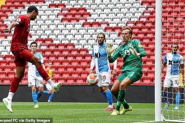 Thắng Blackburn 6-0, Liverpool sẵn sàng giành chức vô địch Premier League