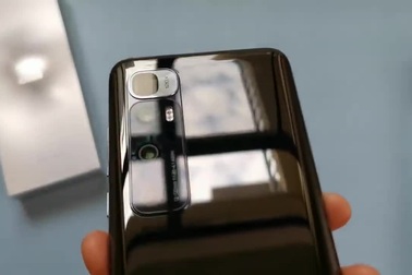 Mở hộp và thực tế smartphone Mi 10 Ultra của Xiaomi