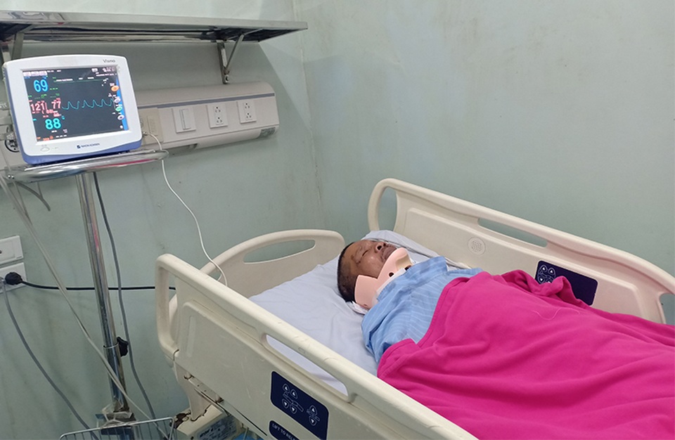 Thương 5 đứa trẻ sống lay lắt, đói khát sau ngày bố gặp nạn nguy kịch - 3 Thương 5 đứa trẻ sống lay lắt, đói khát sau ngày bố gặp nạn nguy kịch - 3