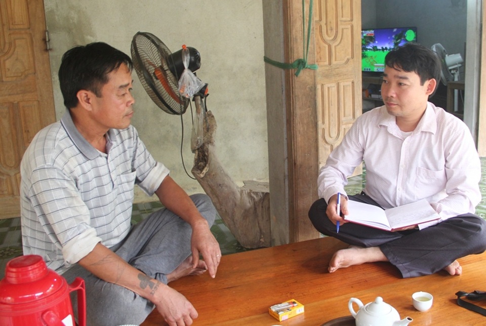 Người đàn ông gia cảnh khó khăn hiến hơn 7.000 m2 đất mở đường - 2 Người đàn ông gia cảnh khó khăn hiến hơn 7.000 m2 đất mở đường - 2