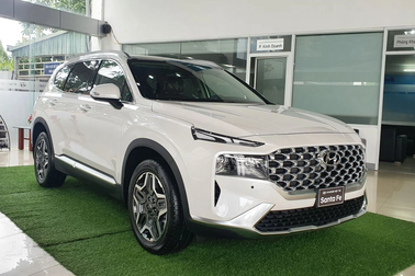 Đại lý tung khuyến mãi "khủng", doanh số xe Hyundai vẫn giảm trong tháng 1