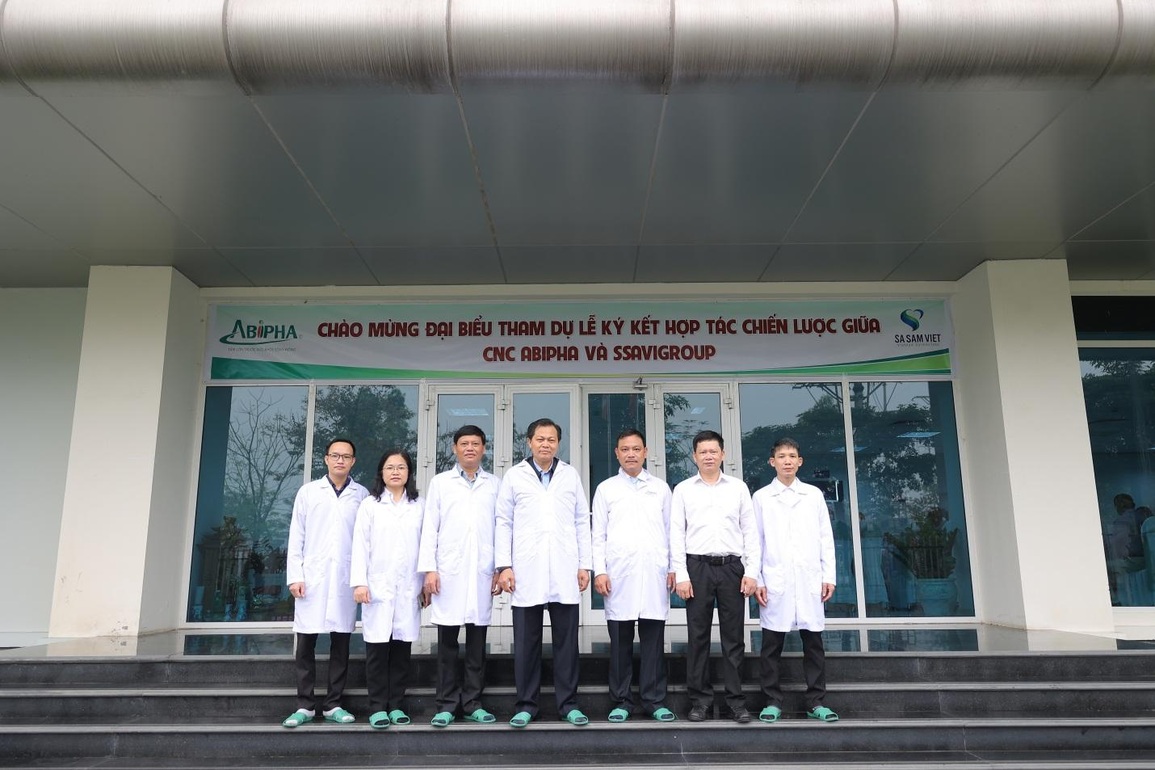 Lễ ký kết thỏa thuận hợp tác chiến lược giữa CNC Abipha và SSAVIGROUP - 3 Lễ ký kết thỏa thuận hợp tác chiến lược giữa CNC Abipha và SSAVIGROUP - 3