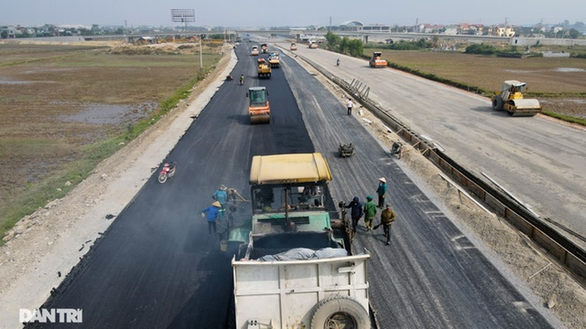 Bộ trưởng Giao thông truy loạt giám đốc về tiến độ tiêu tiền dự án - 1 Bộ trưởng Giao thông truy loạt giám đốc về tiến độ tiêu tiền dự án - 1