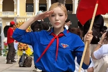 Hoa hậu Kỳ Duyên gỡ video mặc áo Đoàn, đeo khăn quàng đỏ