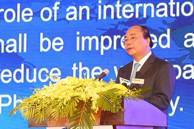 Thủ tướng phát lệnh khởi công cảng container quốc tế cho tàu 10 vạn tấn