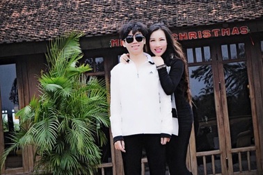 Mẹ nam sinh Việt nói 8 thứ tiếng: “Dạy con thành nhân trước khi thành tài”