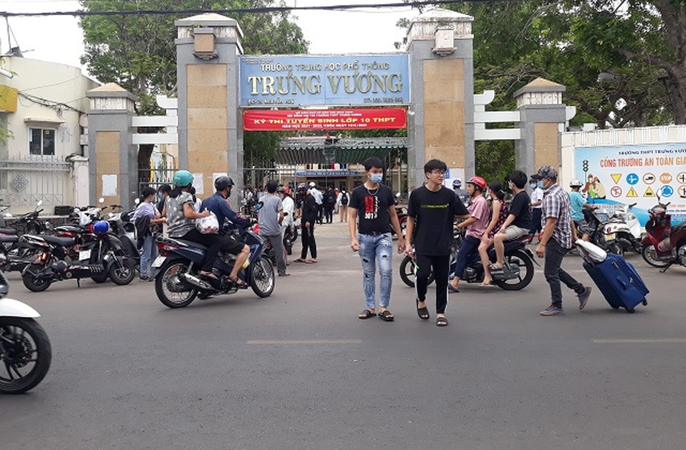 Bình Định: Mỗi điểm thi tuyển sinh lớp 10 bố trí ít nhất 2 nhân viên y tế - 1 Bình Định: Mỗi điểm thi tuyển sinh lớp 10 bố trí ít nhất 2 nhân viên y tế - 1