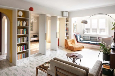 Nội thất đặc biệt cho căn hộ của cặp đôi mê sách