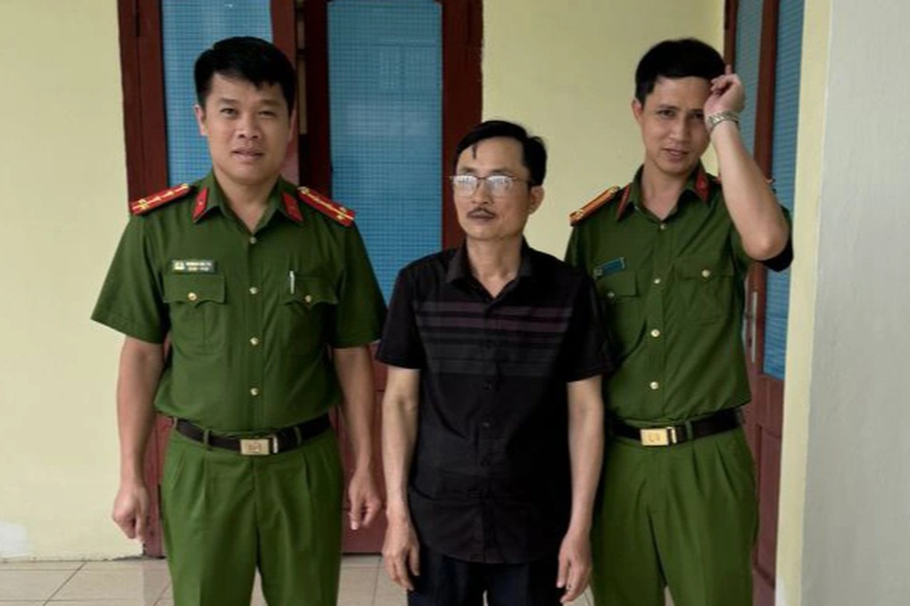 Cựu Chủ tịch Hội Nông dân huyện thay tên đổi họ trốn truy nã 6 năm - 1 Cựu Chủ tịch Hội Nông dân huyện thay tên đổi họ trốn truy nã 6 năm - 1
