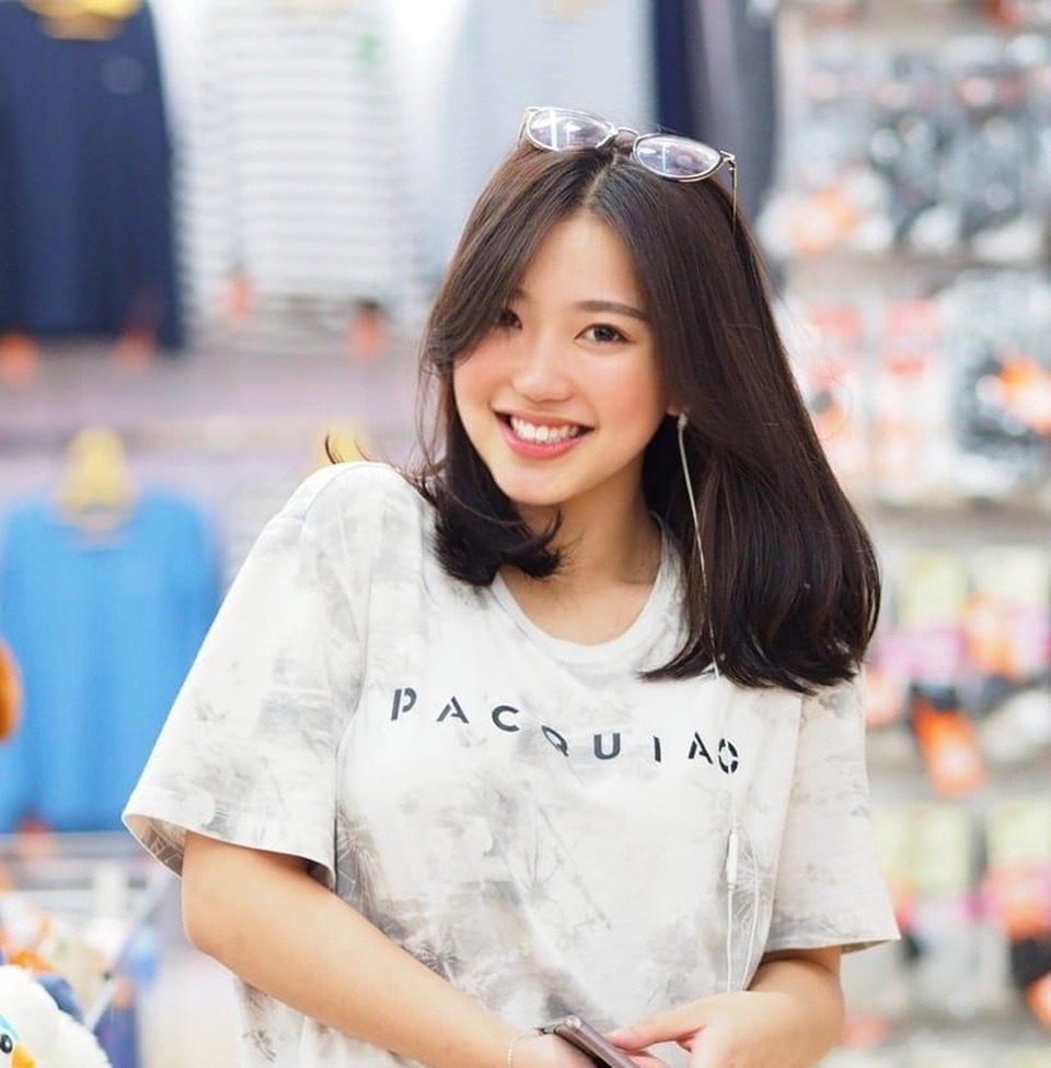 Nữ sinh trường Báo thu nhập 30 triệu đồng/tháng nhờ nghề trang điểm - 4 Nữ sinh trường Báo thu nhập 30 triệu đồng/tháng nhờ nghề trang điểm - 4