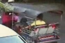 Thái Lan tìm tài xế tuk-tuk chở nghi phạm vụ đánh bom Bangkok