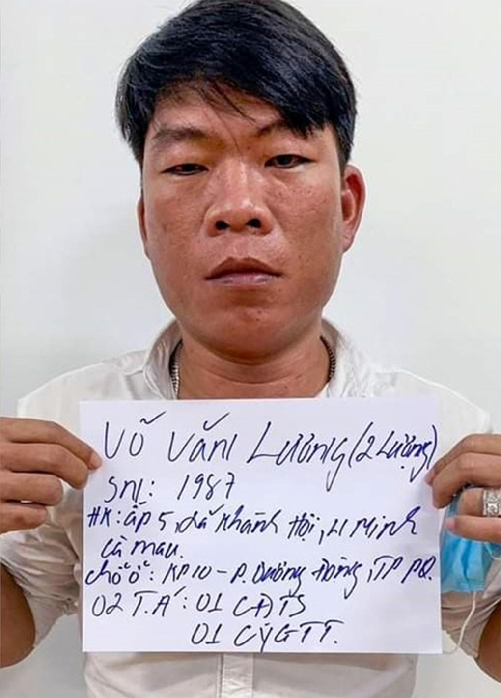 Bắt Hai Lượng, kẻ cầm đầu vụ nổ súng làm 2 người chết ở Phú Quốc - 1 Bắt Hai Lượng, kẻ cầm đầu vụ nổ súng làm 2 người chết ở Phú Quốc - 1