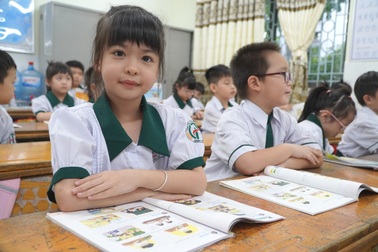 Học sinh TPHCM được miễn phí BHYT, các trường hoàn trả tiền đã thu