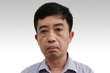 Bắt nguyên Giám đốc Nhà máy ô tô VEAM