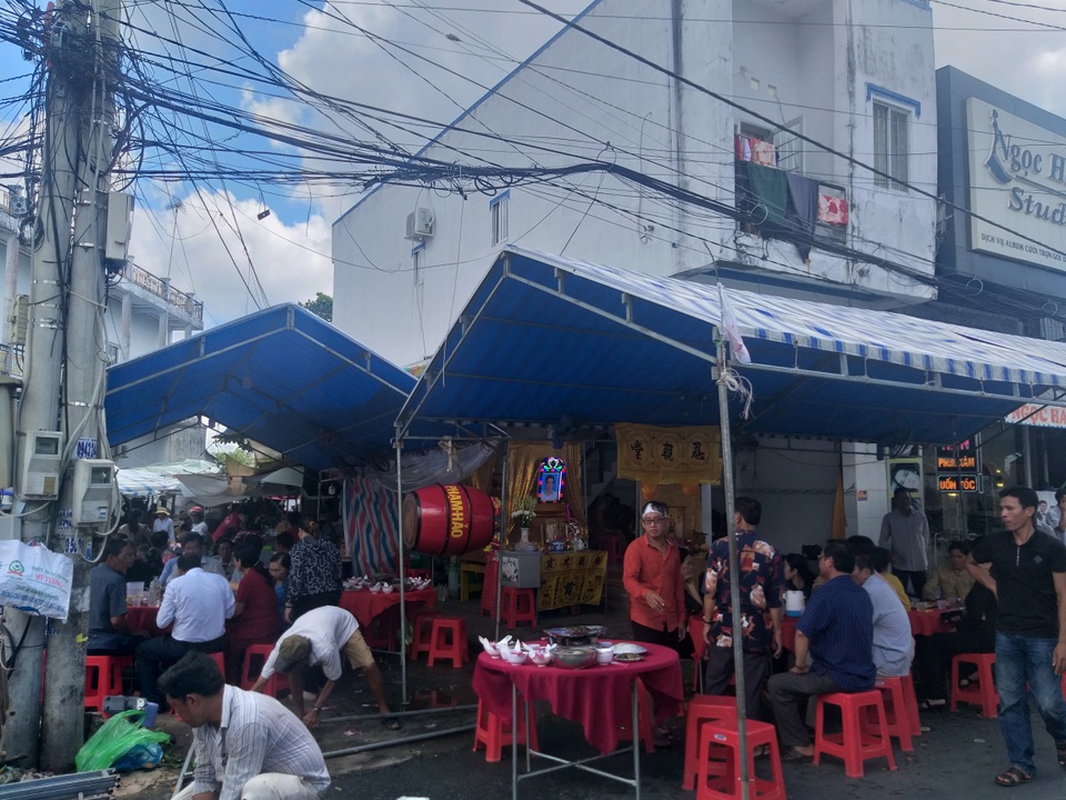 Xác định nghi can vụ thi thể người phụ nữ trong nhà hoang - 1 Xác định nghi can vụ thi thể người phụ nữ trong nhà hoang - 1