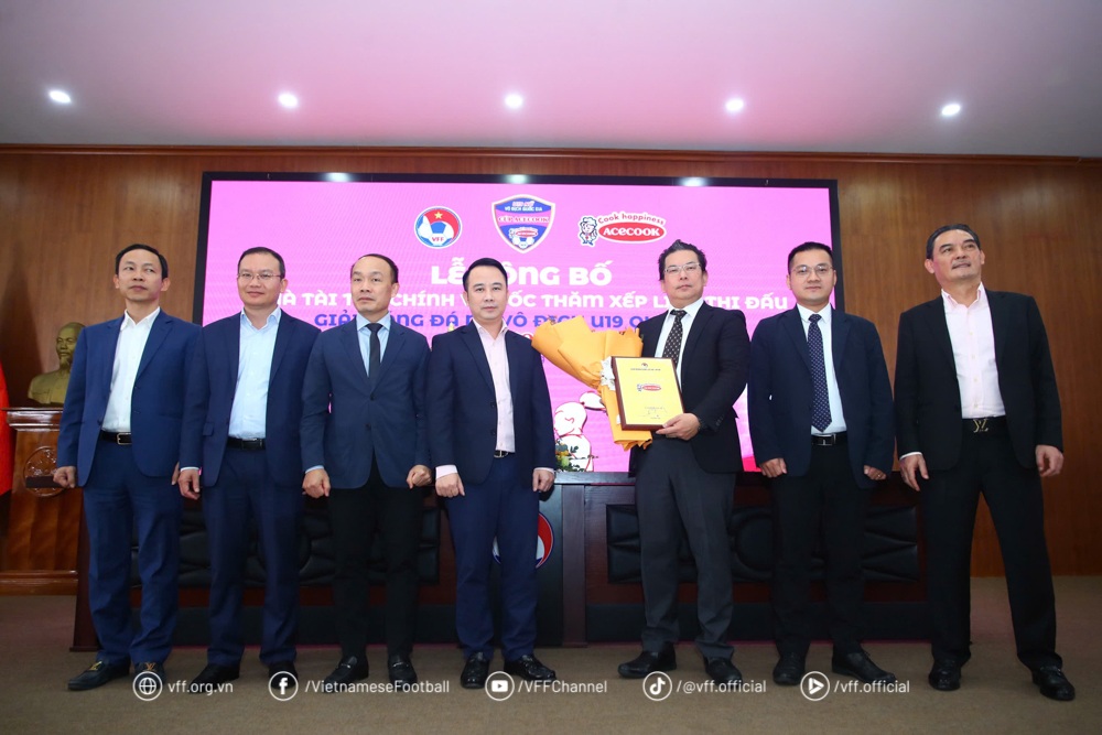 ការចាប់ឆ្នោត និងកាលវិភាគការប្រកួតកីឡាបាល់ទាត់នារីជម្រើសជាតិ U19 ឆ្នាំ២០២៥ - ១ Bốc thăm, xếp lịch thi đấu giải bóng đá nữ vô địch U19 Quốc gia 2025 - 1