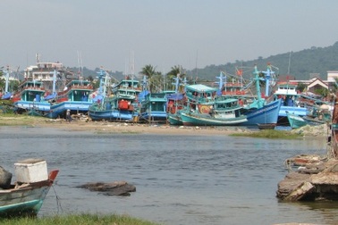 5 người thương vong nghi ngộ độc khí hầm cá