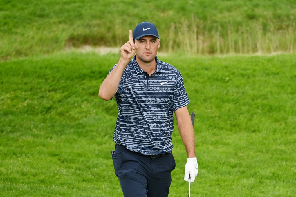 Scottie Scheffler vào nhóm những golfer thăng tiến mạnh nhất năm 2022 - 1 Scottie Scheffler vào nhóm những golfer thăng tiến mạnh nhất năm 2022 - 1